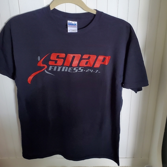Gildan Other - NWOT  SNAP FITNESS T SHIRT